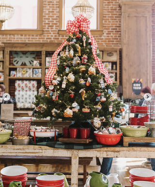 25 הטופרים הטובים ביותר לעץ חג המולד לעץ שמח ובהיר